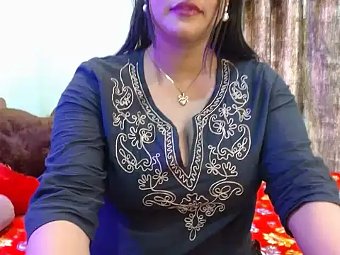 LIZNA_0 লাইভ XXX চ্যাট