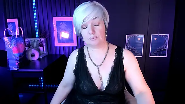 CarmenSoft's Live XXX Chat