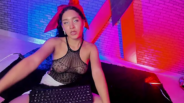 แชท XXX สดของ Alanah_R