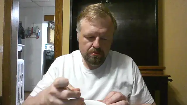 TheOneDonShaun Pertunjukan Webcam