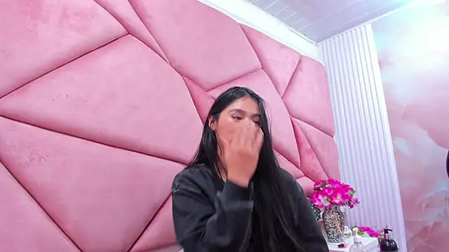 Mariana_Prin élő XXX-chatje