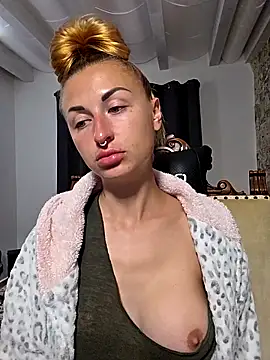 Show de kylie_blck na webcam