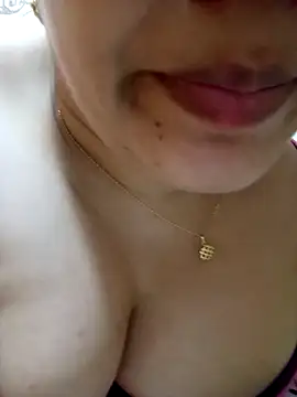 LONA-_-'s Live XXX Chat