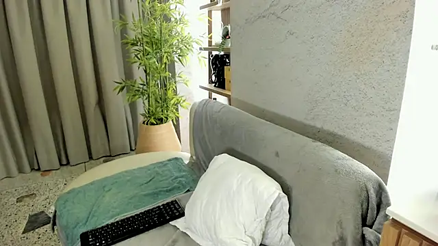 Chat XXX ao vivo de IsabelaStefano