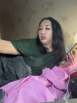 Živý XXX chat Naughtbaby_2025