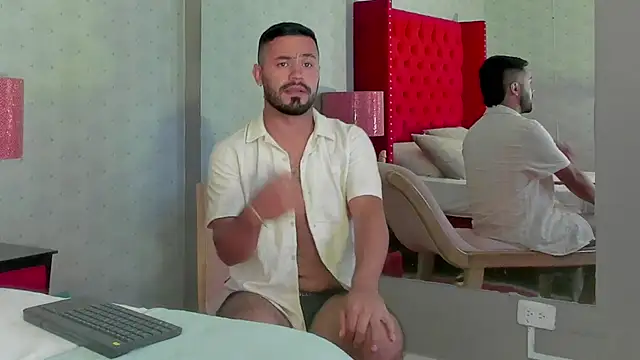 PaoloWalker webkamerás műsora