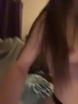 DavinaRay Adlı Modelin Canlı XXX Sohbeti