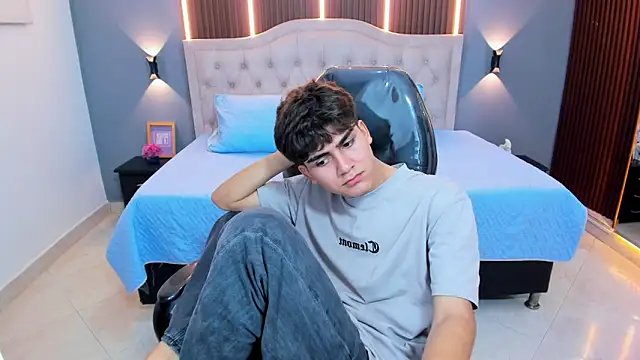 Chat +18 de Tommy18__ ao vivo