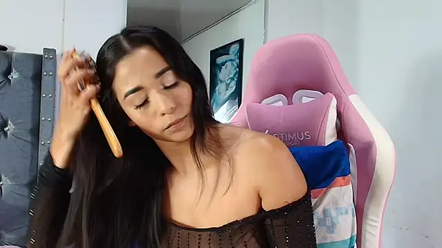 Chat +18 de GraceWallace_ ao vivo