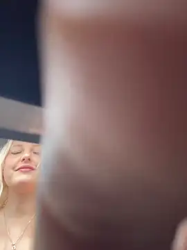 عرض كام MerlinDave