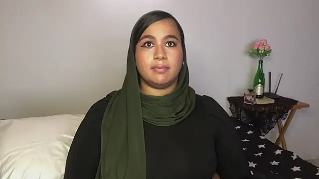 Pertunjukan Kamera Web Maryam_yamal