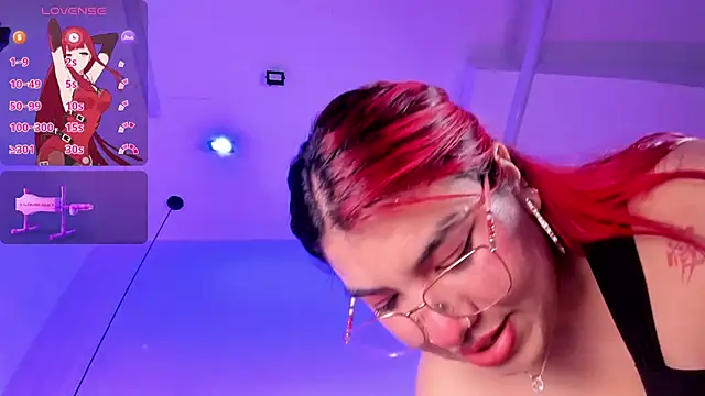 EmmaSwift_n Live XXX chat