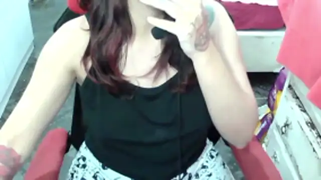 Show de ManuEscarlate13 na webcam