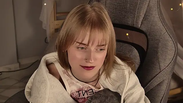 Sembang XXX Secara Langsung KiraMontoya