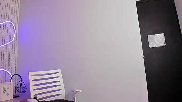 SAMMYLEWISMD 即時 XXX 聊天