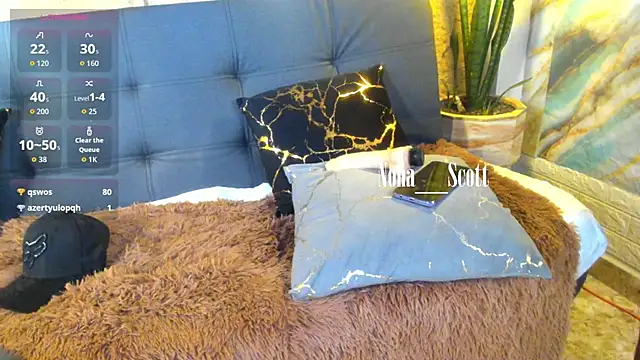 Show modela Noha__scott na web-kameri