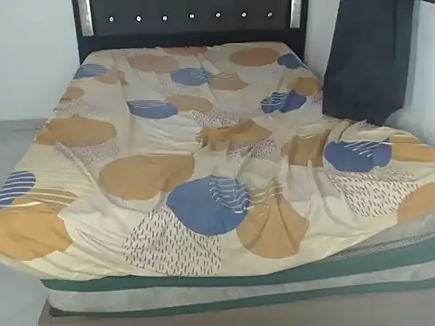 Dayanisxxx: απευθείας συνομιλία ΧΧΧ