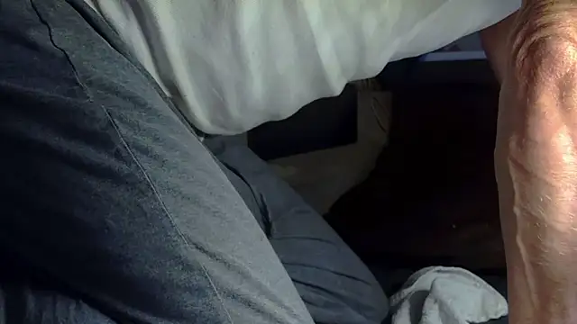 mike30nbg's Live XXX Chat