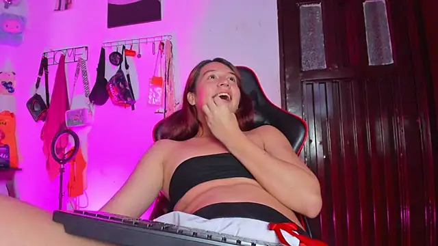 Rihanna_hotx Live XXX-Chat