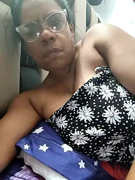 Zeyllyjhonson live XXX chat