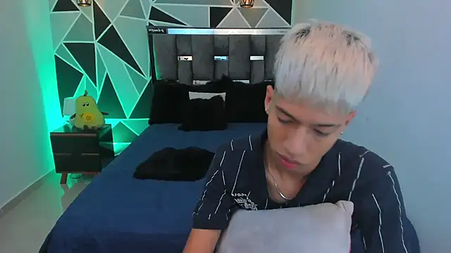 Chat XXX en directo de Juan_Nd_Steven