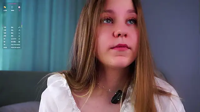 Онлайн чат XXX ShantellAngulo