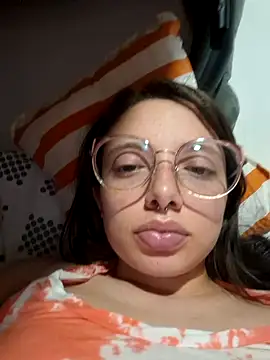 linda-schmidt Chat XXX in diretta