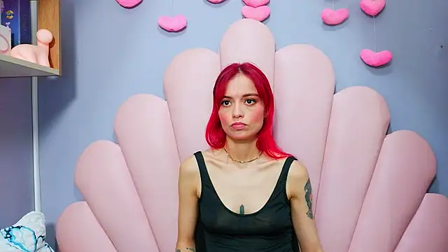 luci_miller: απευθείας συνομιλία ΧΧΧ