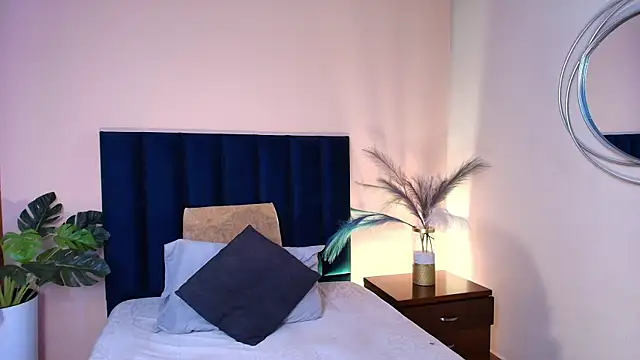 Zamira_Taylor – Naživo XXX chat