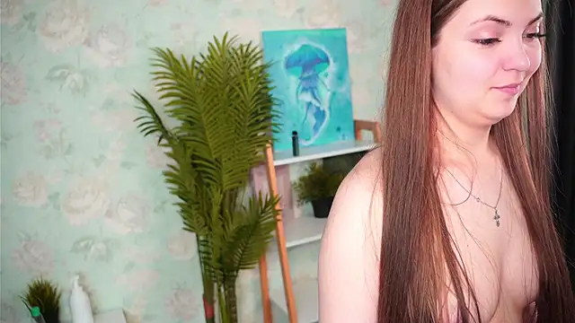 NorineMaw Adlı Modelin Canlı XXX Sohbeti