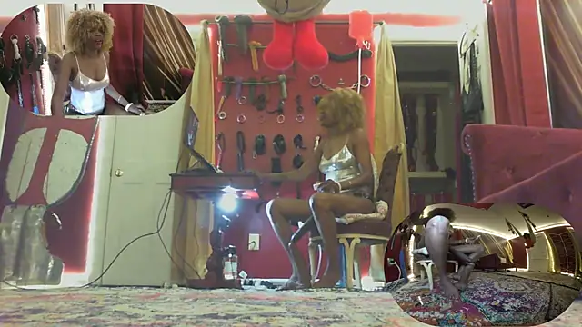 แชท XXX สดของ TheMississippiMadame