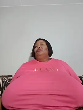 nancy111 Chat XXX in diretta