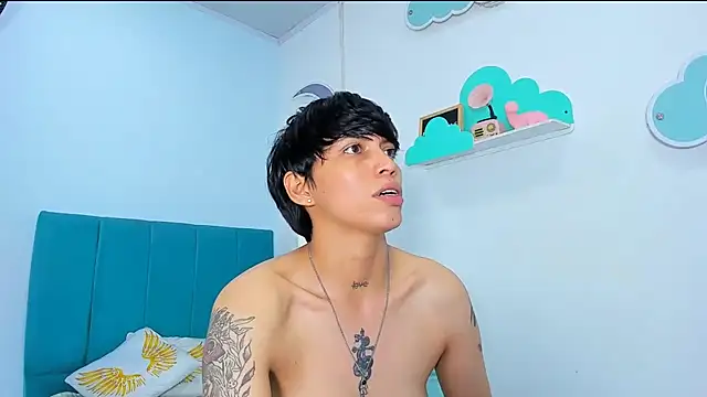 ivyheat3のライブXXXチャット