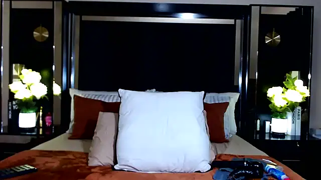 MONSTERTITS44DDD's Webcam Show