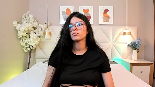 amber_hill_'s Live XXX Chat