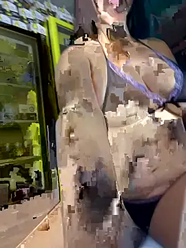 Hot_beauty__: онлайн-секс-чат