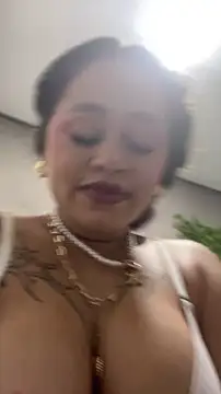 Isa__Blanc 现场XXX聊天