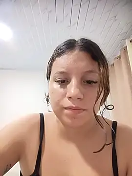 purebreastmilk's Live XXX Chat