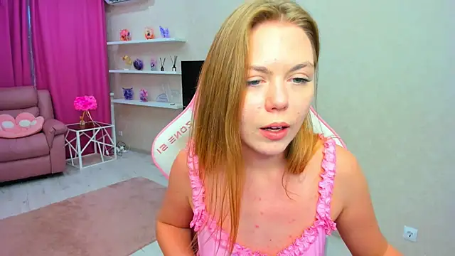 دردشة Strawberrye الجنسية المباشرة