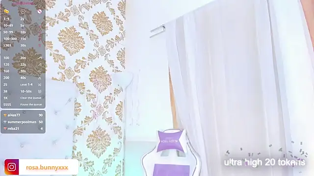 XXX chat uživo modela pinky__bunny