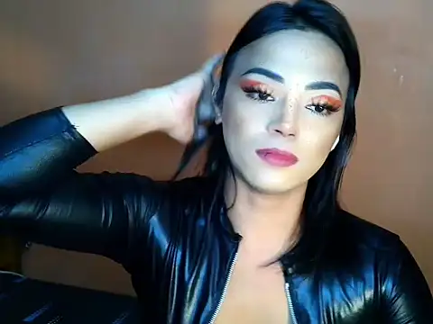 XXX chat uživo modela AsianQueenAlexaXx