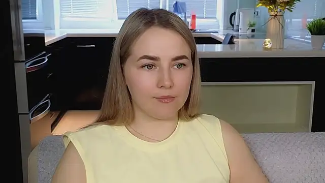 Mira_Mermayd's Live XXX Chat