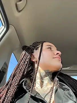 KishaMur's Live XXX Chat