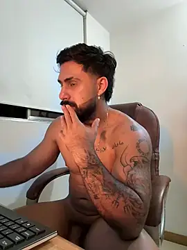 Ryan_Black3 Webcam-Show