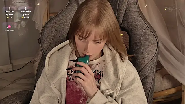 KiraMontoya – Live XXX-chat