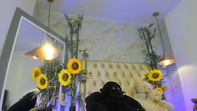 LittleeJaz's Live XXX Chat