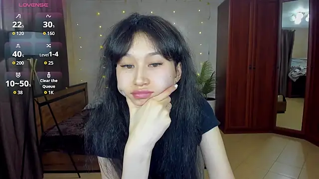 Chatroom XXX en direct de SheilaRare