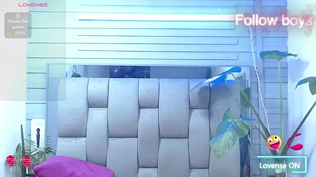 Онлайн чат XXX evelin_zaens