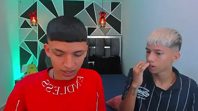 Juan_Nd_Steven Adlı Modelin Web Kamerası Şovu