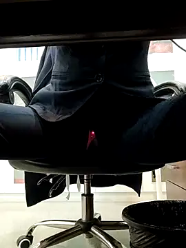 WHUANUOZANYTO Chat XXX in diretta